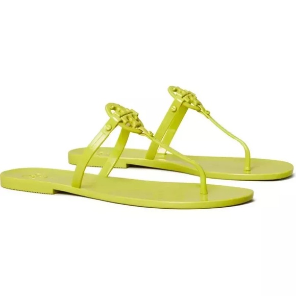TORY BURCH Mini Miller Jelly Thong Sandals in Leaf Green - Picture 2 of 3